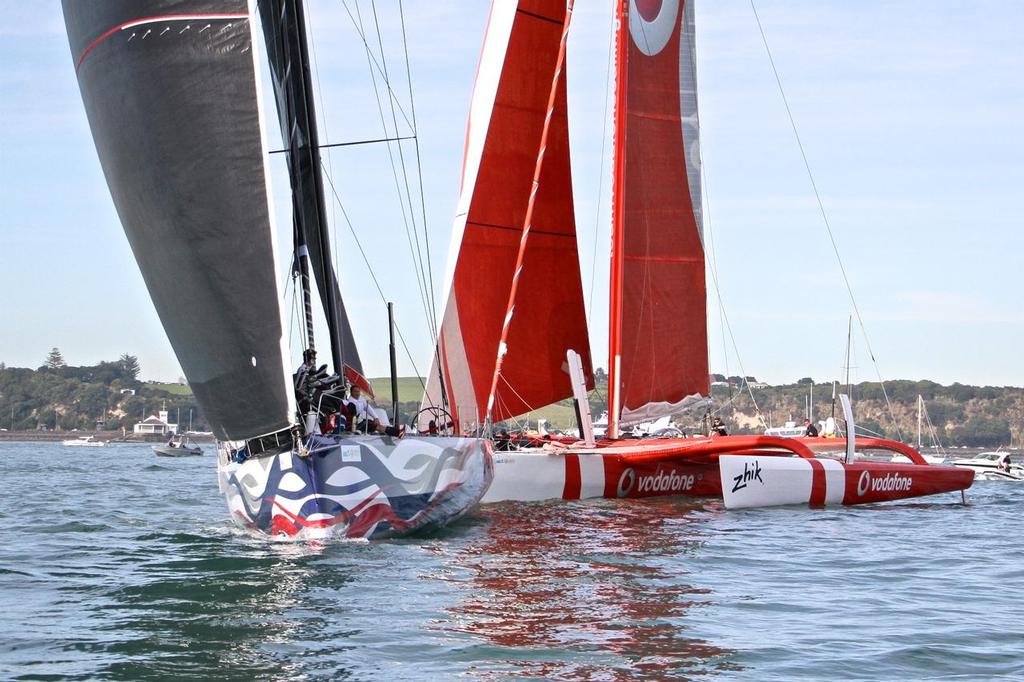 Vodafone and Giacomo - ANZ  Fiji Race Start - June 4, 2016 © Richard Gladwell www.photosport.co.nz